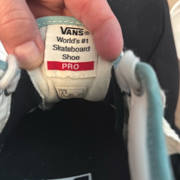 Mint green vans. Size Men’s 4.5 - Picture 3 of 4